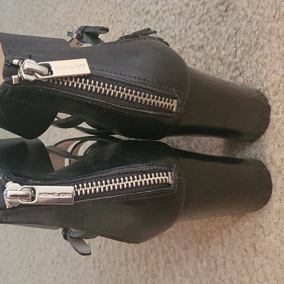 Michael Kors Black Stack Heels - Picture 4 of 4